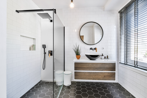 BU-35-U14-aranzacje-bateria-umywalkowa-podtynkowa-midnight-black-gold-rose.png&x=1920&y=1080&a=true