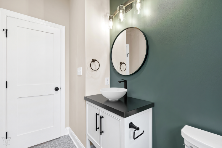 BU-01-W04-aranzacje-bateria-umywalkowa-wysoka-neri-czarny-1.png&x=1920&y=1080&a=true