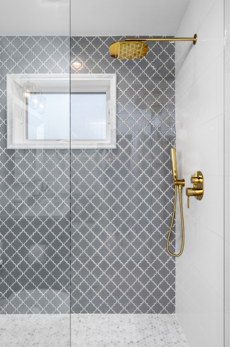 BS-02-0K9-aranzacje-zestaw-podtynkowy-glamour-zloty.png&x=1920&y=1080&a=true