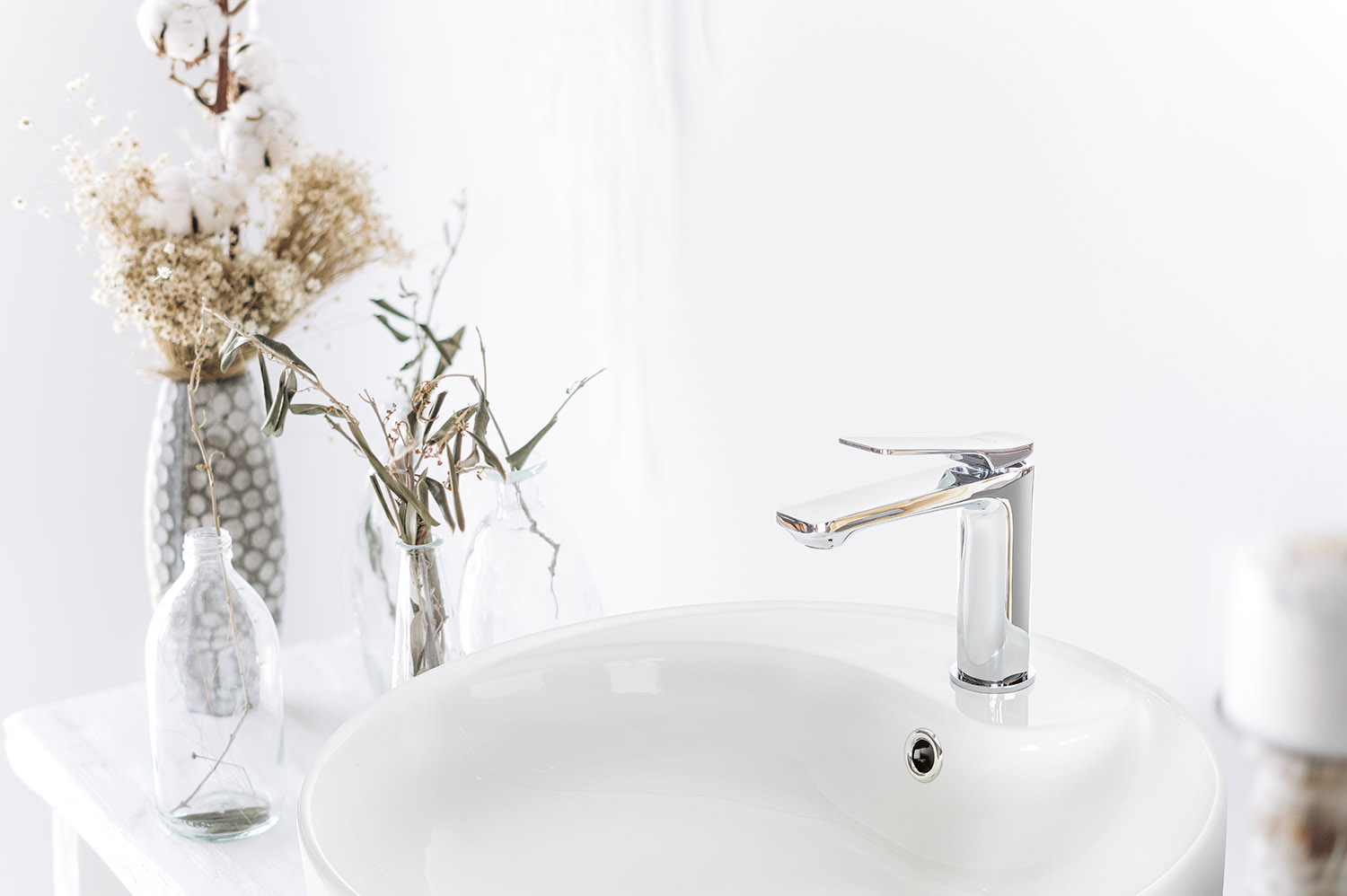 BU-01-001-aranzacje-bateria-umywalkowa-neri-chrom.png&x=1920&y=1080&a=true